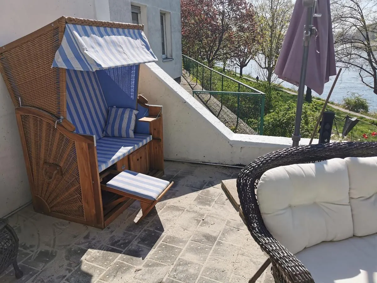 Haus Am Rhein Kolnヴィラ 0*, ケルン